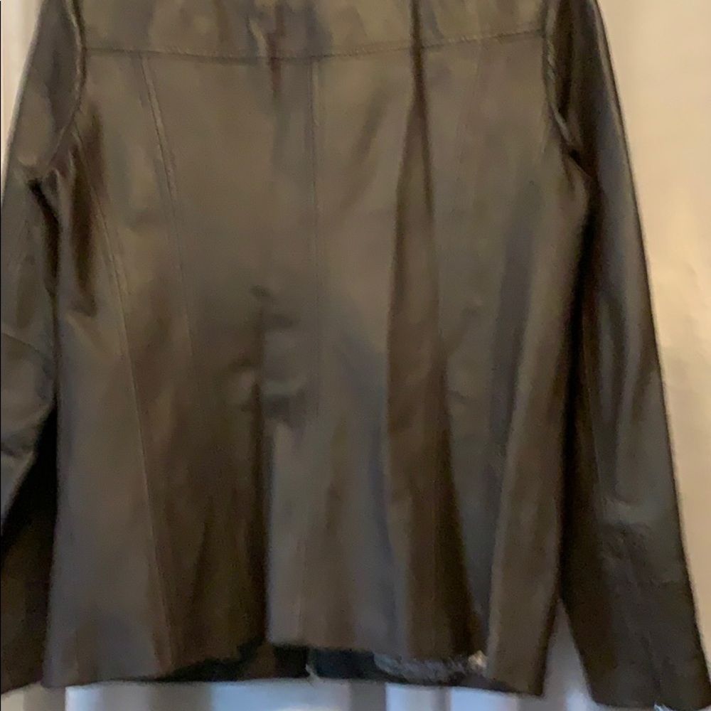 Leather jacket - Picture 6 of 6